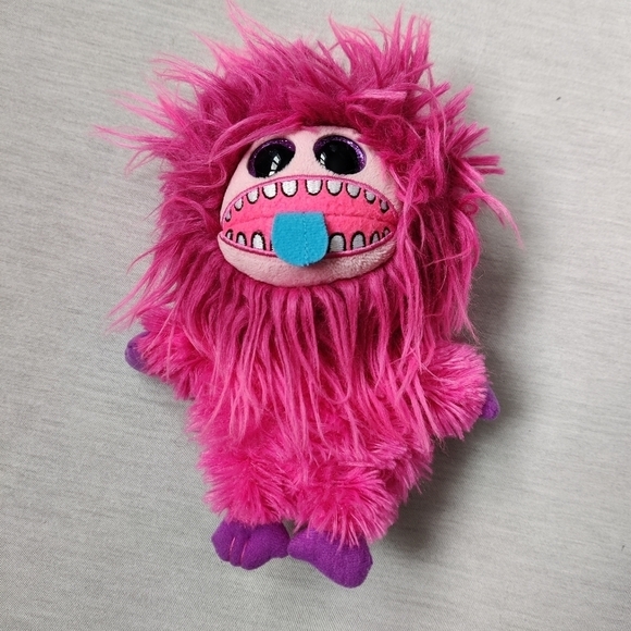 TY Beanie Boo Frizzys Zeezee The Monster 15 Cm Tall Pink Plush - Picture 1 of 4